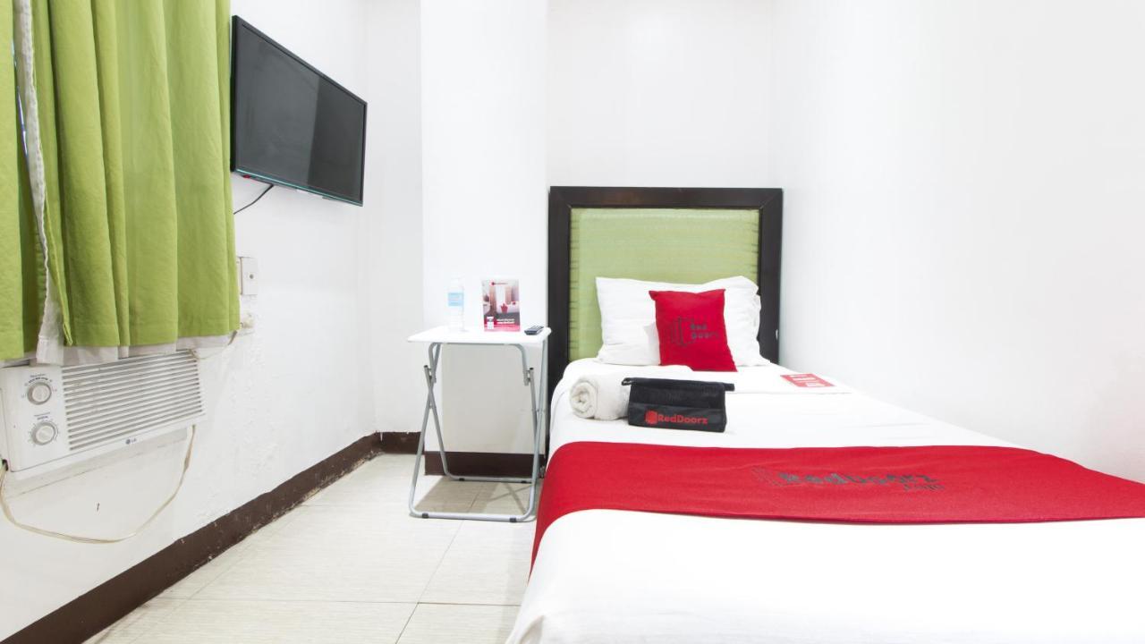 Отель Reddoorz @ Real Fatima Tacloban Anibong Экстерьер фото